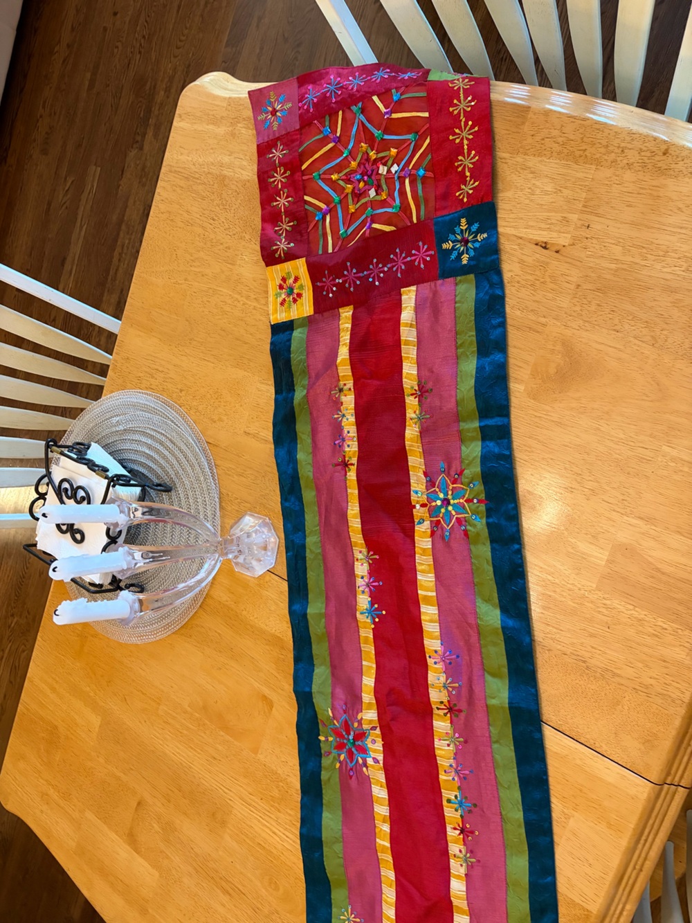 Embroidered Colorful Table Runner - Multicolor